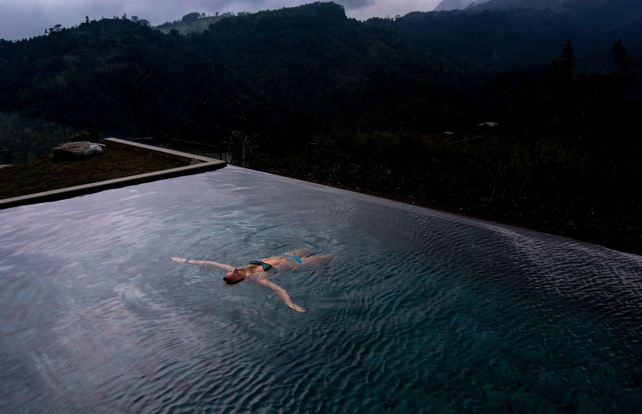 Santani Wellness Kandy Bagian luar foto
